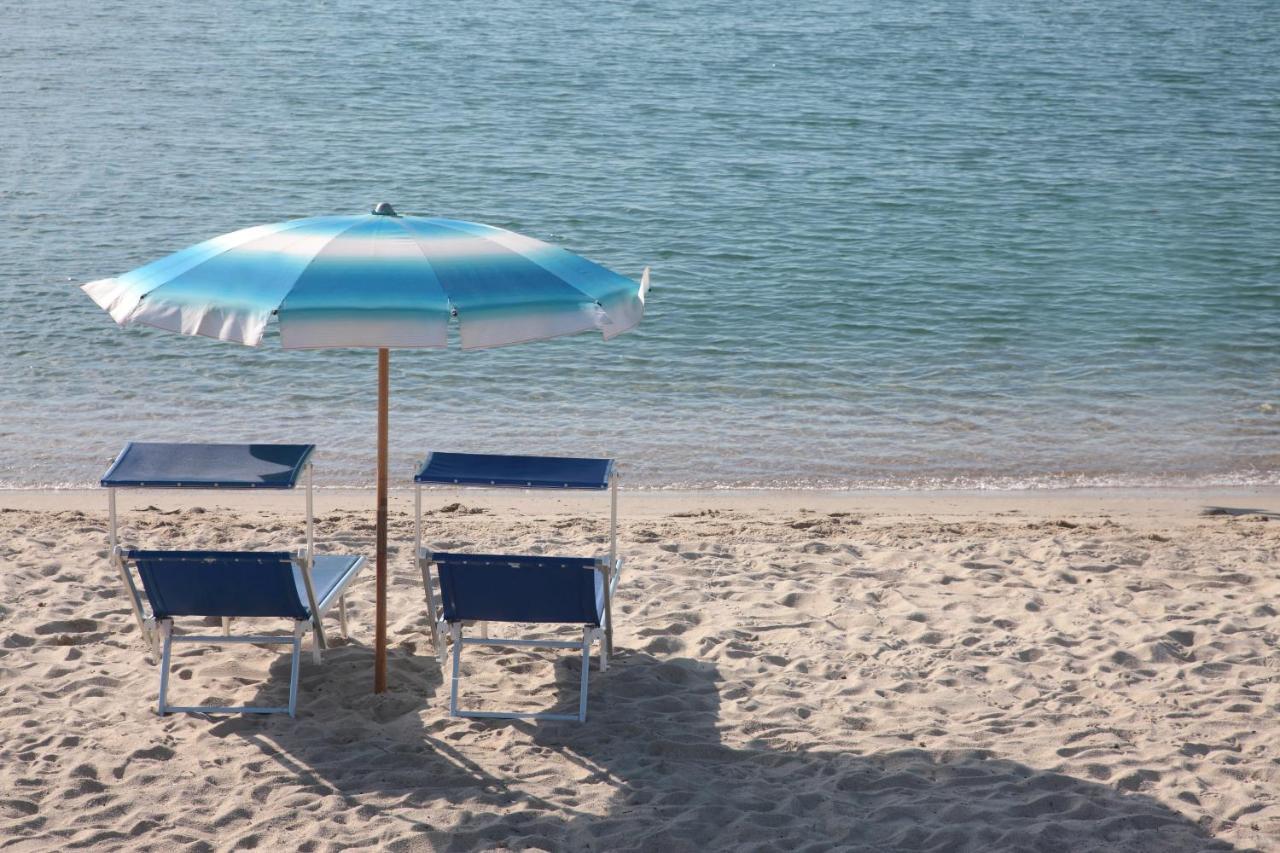Hotel Riva Del Sole Marina di Campo Buitenkant foto